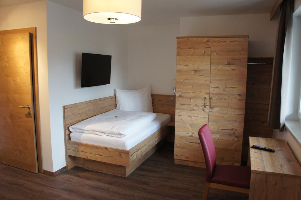 Apart Alpin Lermoos Room photo